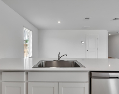 31404 Pratola Serra Cir - Photo Thumbnail 21