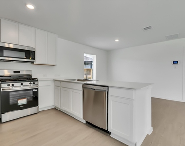 31404 Pratola Serra Cir - Photo Thumbnail 19