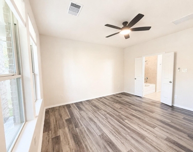 15230 Stuart Bat Cave Lane - Photo Thumbnail 10
