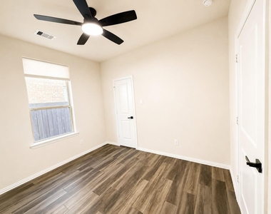 15230 Stuart Bat Cave Lane - Photo Thumbnail 17