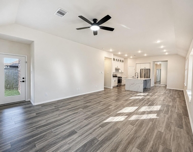 15230 Stuart Bat Cave Lane - Photo Thumbnail 8