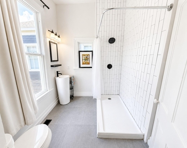 610 14th Street - Photo Thumbnail 11