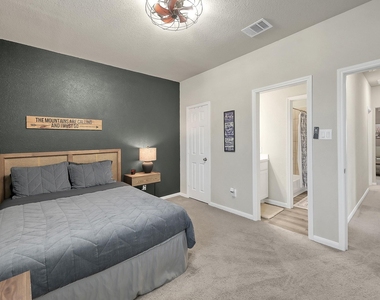 679 Red Elm Lane - Photo Thumbnail 29