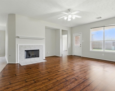 4827 Claymill Court - Photo Thumbnail 15