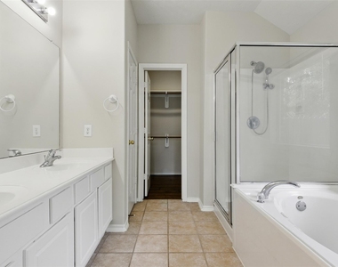 4827 Claymill Court - Photo Thumbnail 19
