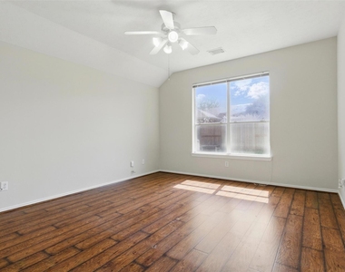 4827 Claymill Court - Photo Thumbnail 18