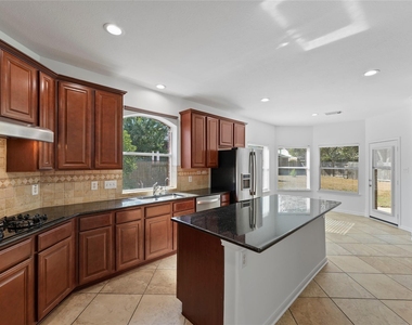 26422 Creston Woods Drive - Photo Thumbnail 26