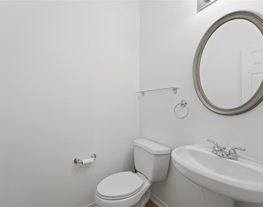 26422 Creston Woods Drive - Photo Thumbnail 34