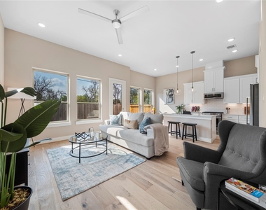 306 Chobani Lane - Photo Thumbnail 7