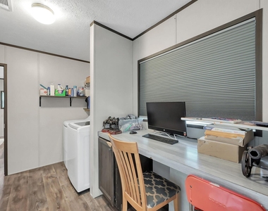 15835 Lowell - Photo Thumbnail 26