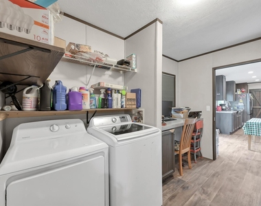 15835 Lowell - Photo Thumbnail 25
