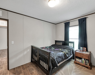 15835 Lowell - Photo Thumbnail 20