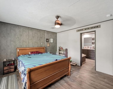 15835 Lowell - Photo Thumbnail 14