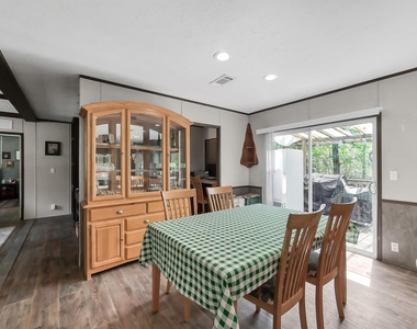 15835 Lowell - Photo Thumbnail 7