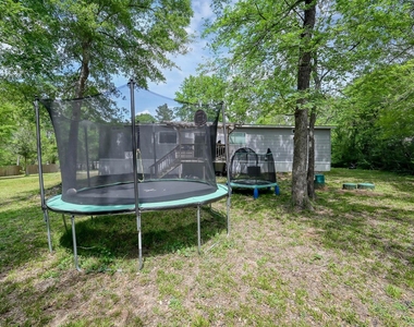15835 Lowell - Photo Thumbnail 31