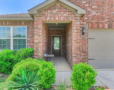 8884 Oval Glass Street - Photo Thumbnail 6