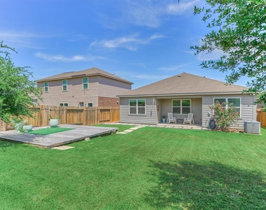 8884 Oval Glass Street - Photo Thumbnail 34