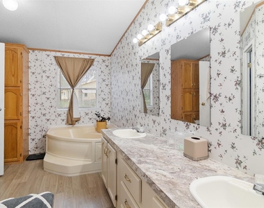 7735 N Walker Road - Photo Thumbnail 25