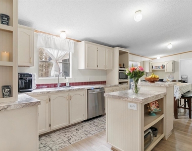 7735 N Walker Road - Photo Thumbnail 11