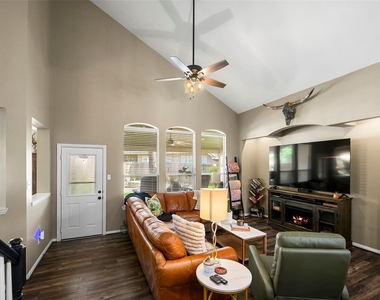 13718 Cardinal Flowers Drive - Photo Thumbnail 7