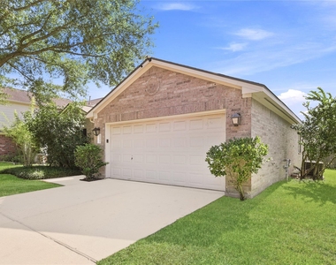 14631 Hazy Ridge Lane - Photo Thumbnail 4