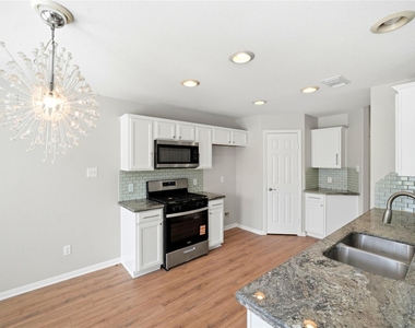 14631 Hazy Ridge Lane - Photo Thumbnail 17