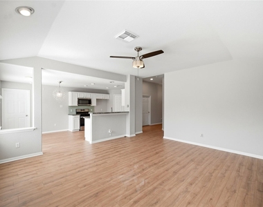 14631 Hazy Ridge Lane - Photo Thumbnail 10