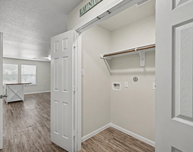 16701 E Hammon - Photo Thumbnail 12