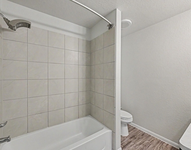16701 E Hammon - Photo Thumbnail 17
