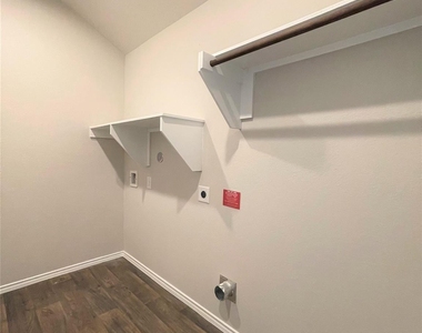 12015 Black Sage Drive - Photo Thumbnail 16