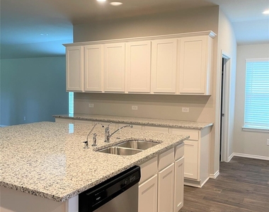12015 Black Sage Drive - Photo Thumbnail 4