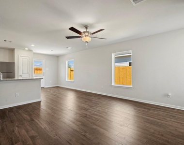 10402 Red Cardinal Drive - Photo Thumbnail 5