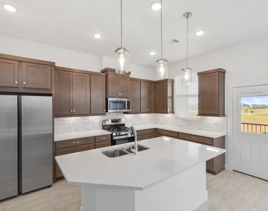 21118 Garden Palm Drive - Photo Thumbnail 19