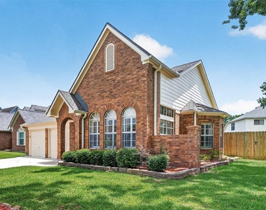 1502 Beechurst Court - Photo Thumbnail 2