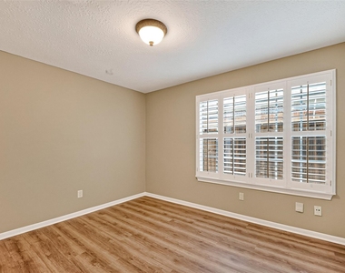 1502 Beechurst Court - Photo Thumbnail 15
