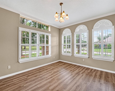 1502 Beechurst Court - Photo Thumbnail 7