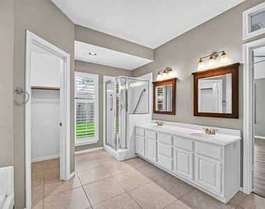 1502 Beechurst Court - Photo Thumbnail 19