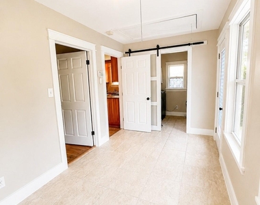 5707 Delfren Lane - Photo Thumbnail 13