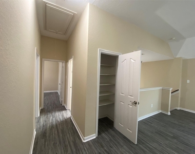 4903 Summer Ridge Drive - Photo Thumbnail 22