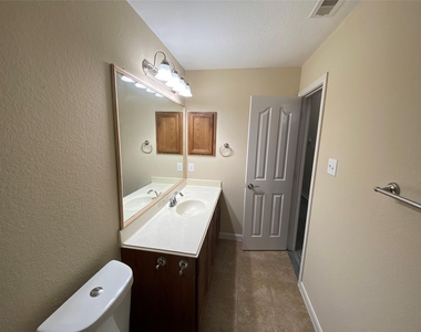 4903 Summer Ridge Drive - Photo Thumbnail 25