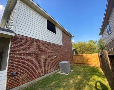 4903 Summer Ridge Drive - Photo Thumbnail 26