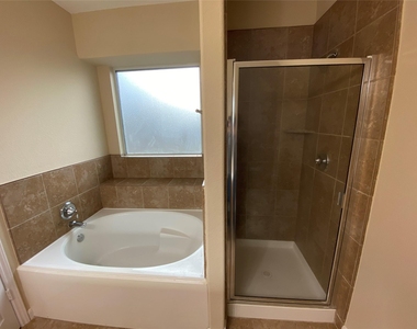 4903 Summer Ridge Drive - Photo Thumbnail 14