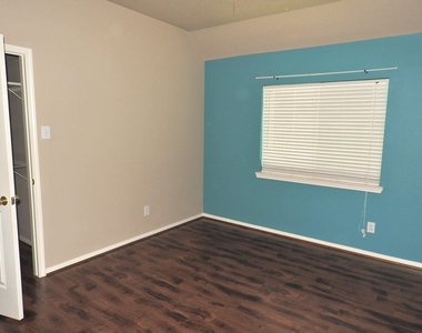 5443 Santa Chase Lane - Photo Thumbnail 12