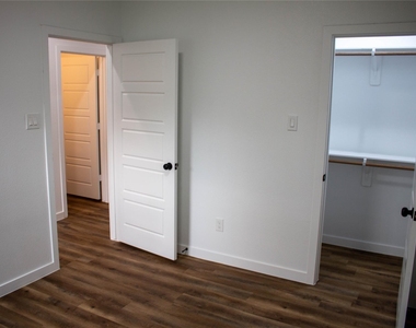106 Runnels Street - Photo Thumbnail 28