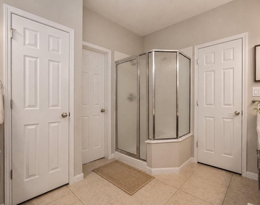 302 Trillium Drive - Photo Thumbnail 15