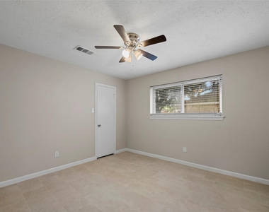 1015 Rock Canyon Drive - Photo Thumbnail 14