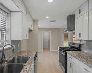 1015 Rock Canyon Drive - Photo Thumbnail 9
