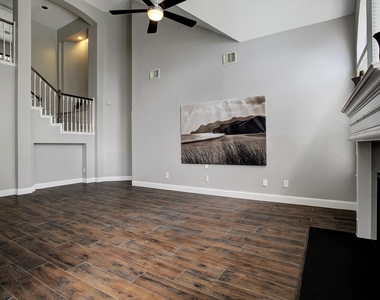 5630 Heather Run - Photo Thumbnail 5