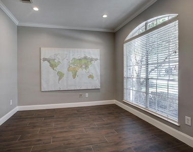 5630 Heather Run - Photo Thumbnail 2