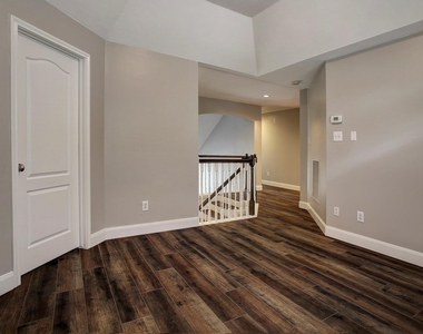 5630 Heather Run - Photo Thumbnail 20